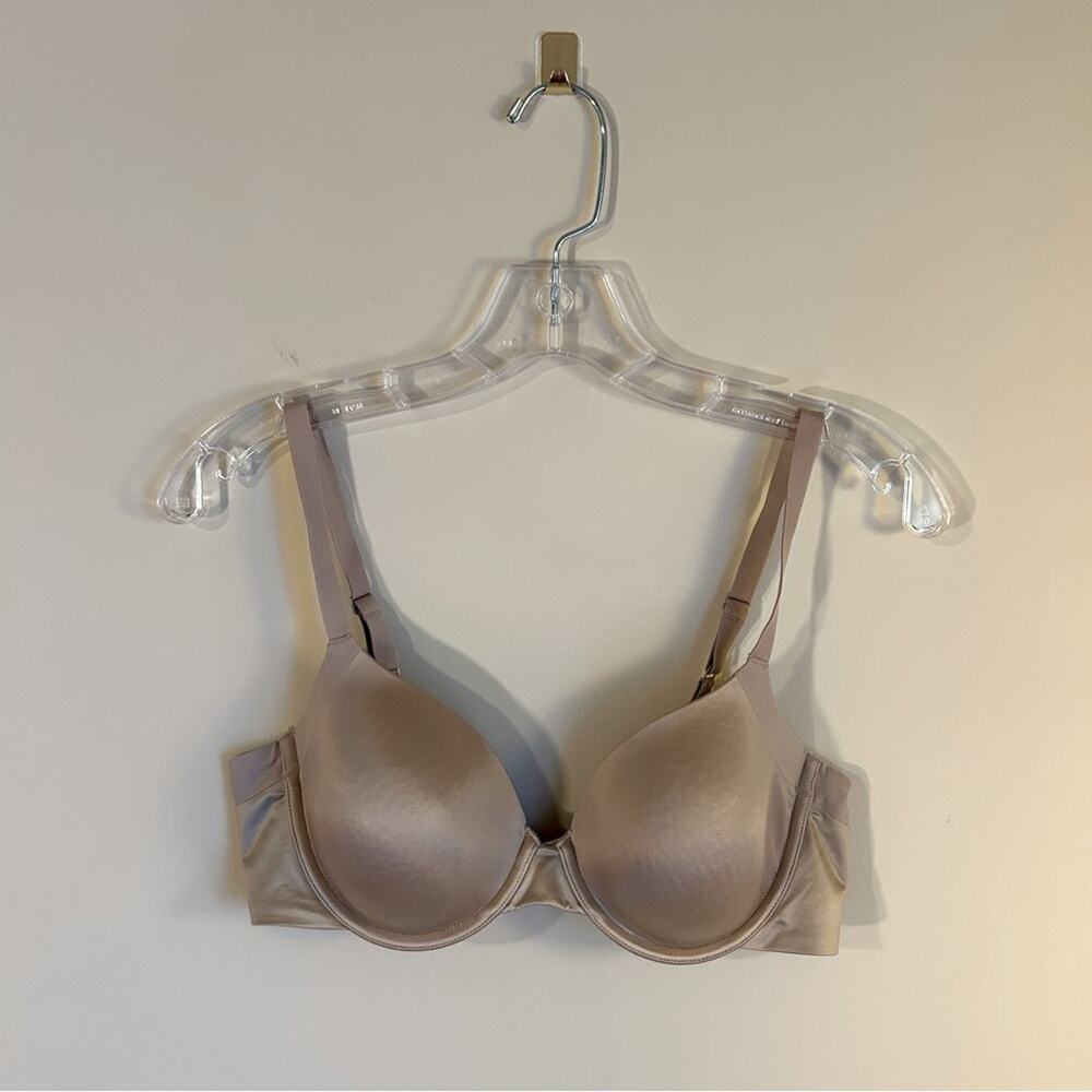 Maidenform 36B Tan Underwire Memory Foam Adjustable Straps 2-Prong Clasp Bra